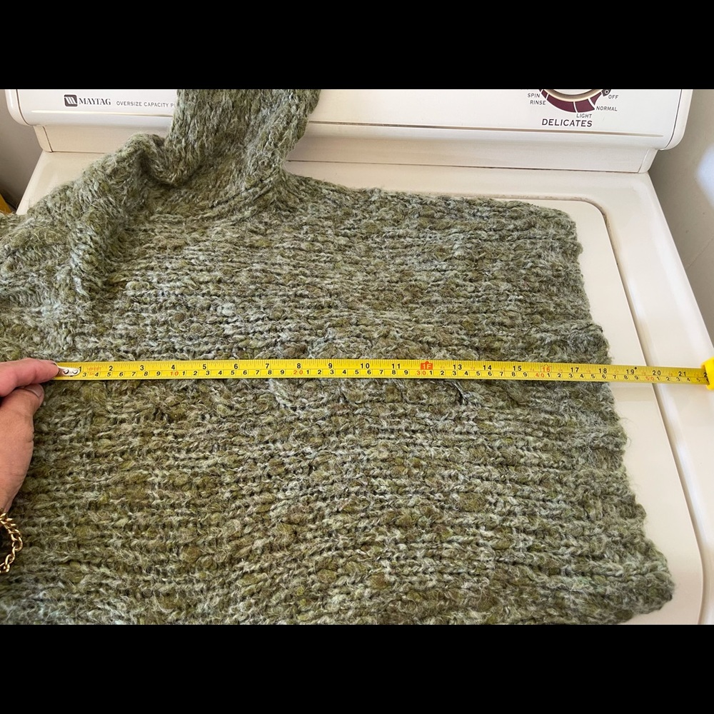 Cozy Maurices miss green marl shrug sweater - Picture 6 of 7